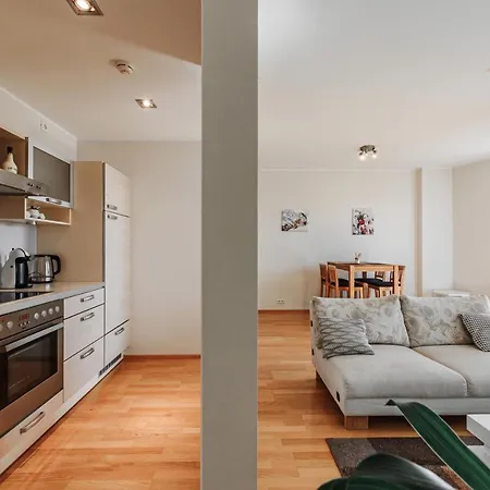 Airhome - Old Town View 2 Таллин